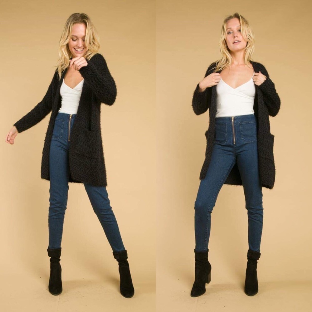 🚨24 HOUR SALE🚨 Netflix And Chill Cardigan - Picture 3 of 5